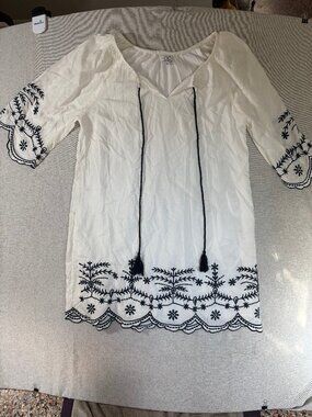 Chic Connections White with Black Embroidery Boho Dress Beach Cover Size M
